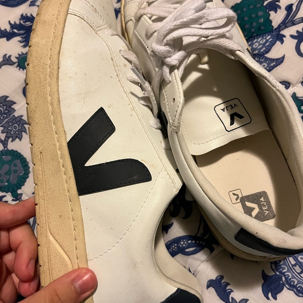 Veja Men's White and Dark Navy Sneakers